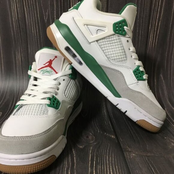 Nike SB x Jordan Air Jordan 4\